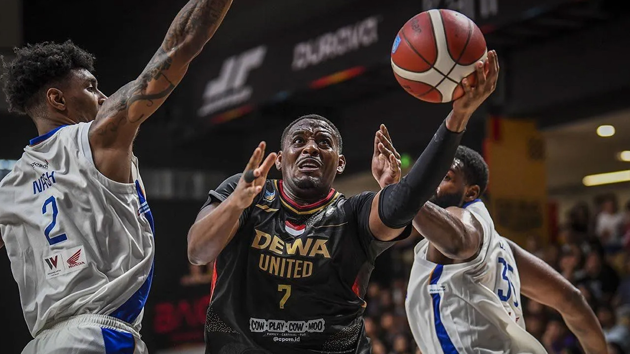 Klasemen sementara IBL 2025, Dewa United masih jadi raja di puncak